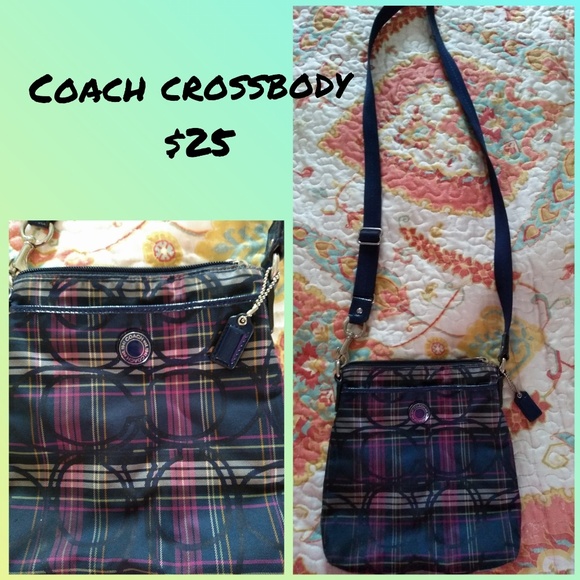 Coach Handbags - Coach crossbody purse Coach Handbags - Coach crossbody purse